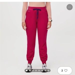 Figs Zamora Scrub Jogger in Ultra Rose